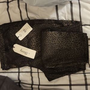 Black and gold pant with animals print